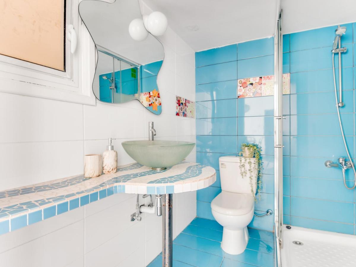 Sanders Kanika Sea Forum - Adorable 2-Bedroom Apartment With Sea View Лімасол Екстер'єр фото