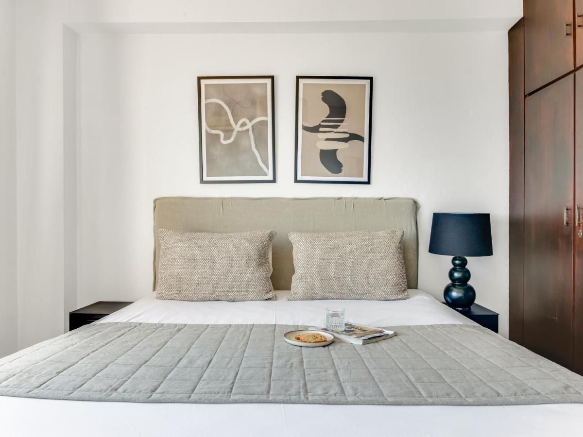 Sanders Kanika Sea Forum - Adorable 2-Bedroom Apartment With Sea View Лімасол Екстер'єр фото